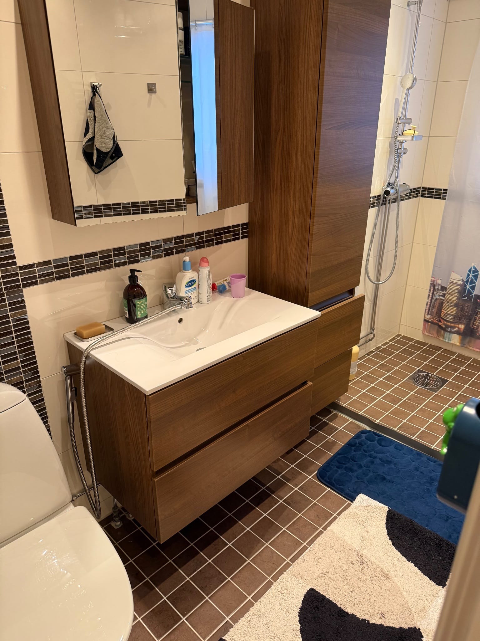 5-rumshus i Handen, Vallavägen - bild 2