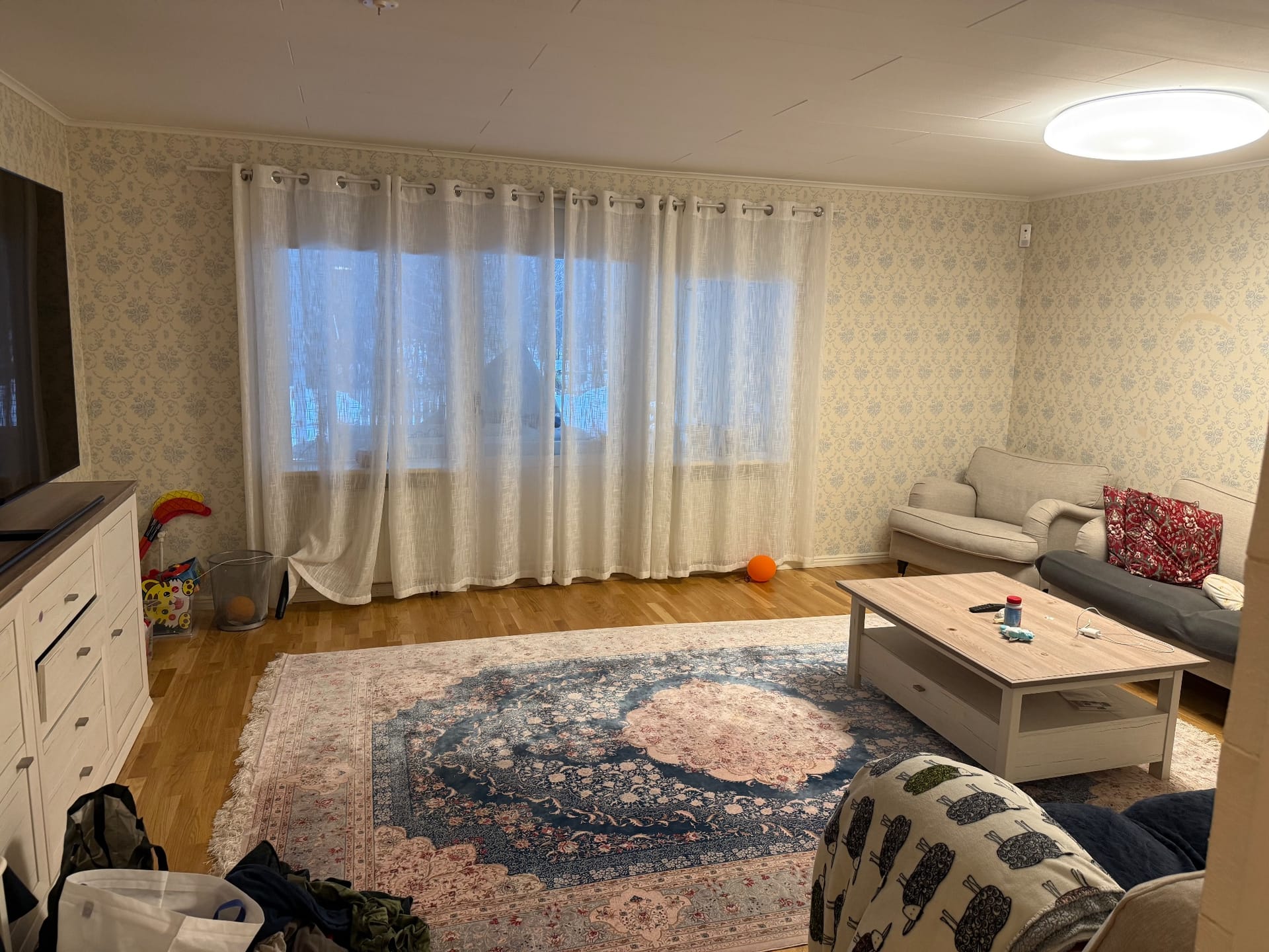 5-rumshus i Handen, Vallavägen - bild 1