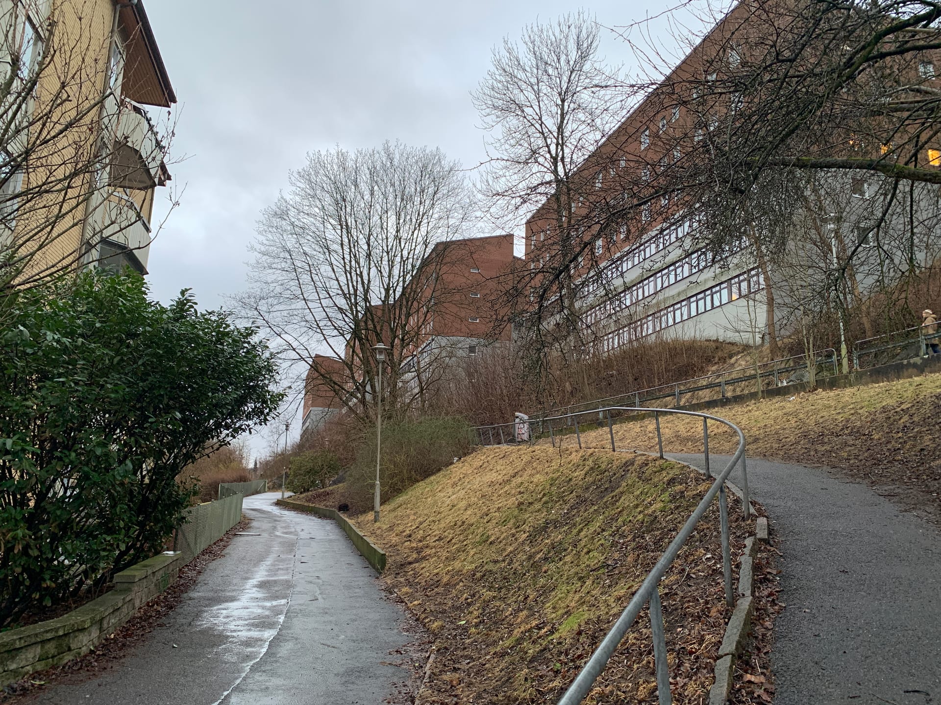 1-rumslägenhet i Göteborg, Motgången - bild 3